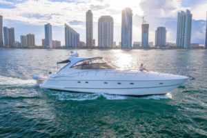 Yacht Charter in Miami